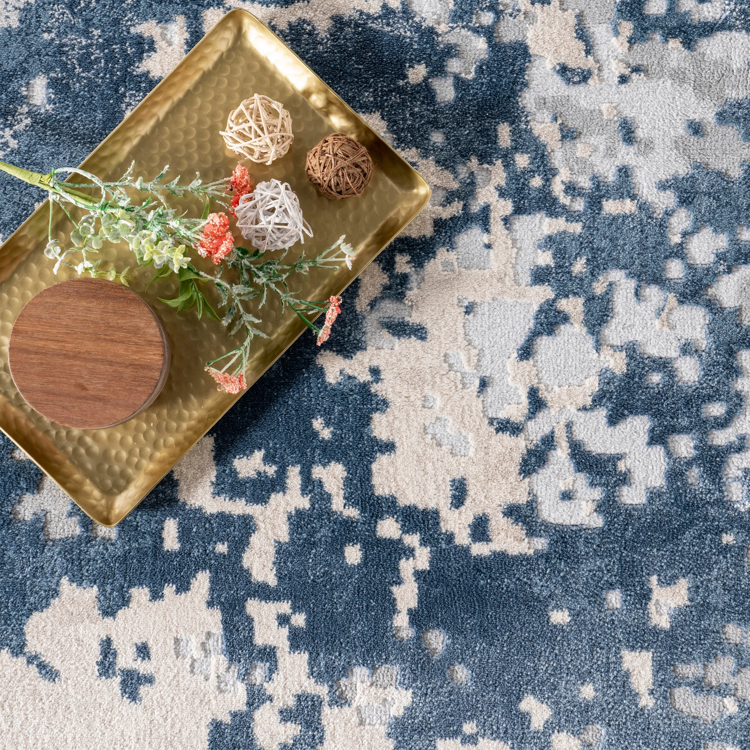 Chastin Modern Abstract Area Rug