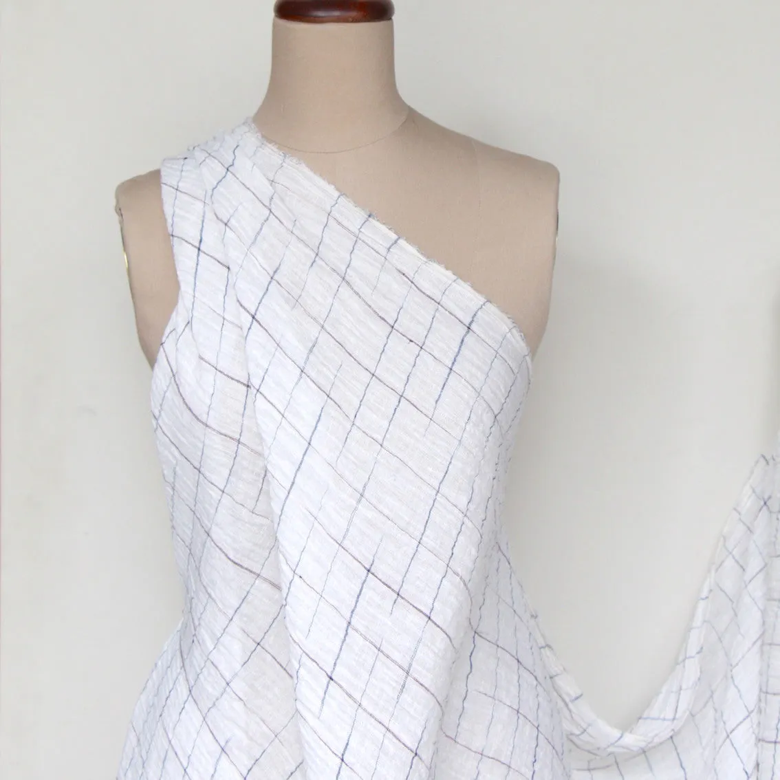 Milos Porcelain Crinkle Linen